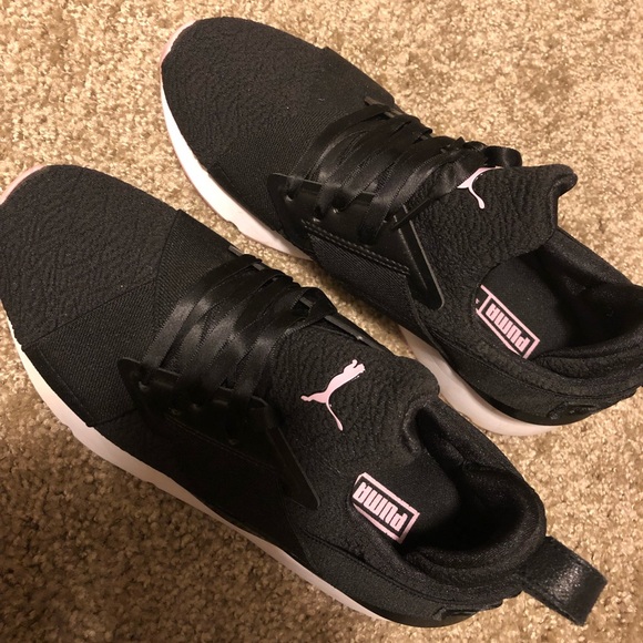 Puma sneakers - Picture 4 of 5